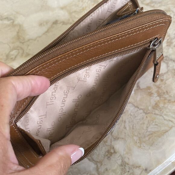 Tignanello Pebbled Leather Zip Around Accordion Wallet Clutch ID CARD Coin Zip - Picture 13 of 14